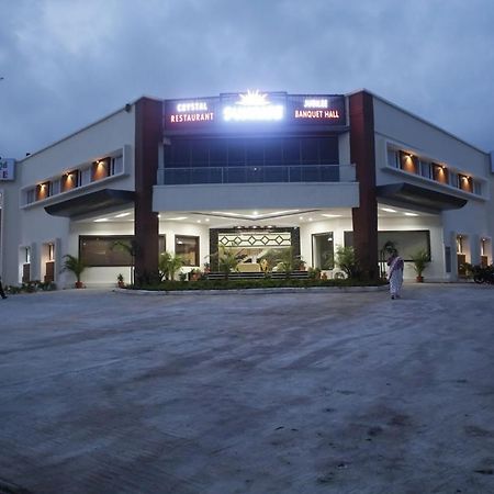 Picket And Bhaskar Hotels Pvt Ltd Srikakulam Экстерьер фото