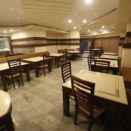 Picket And Bhaskar Hotels Pvt Ltd Srikakulam Экстерьер фото