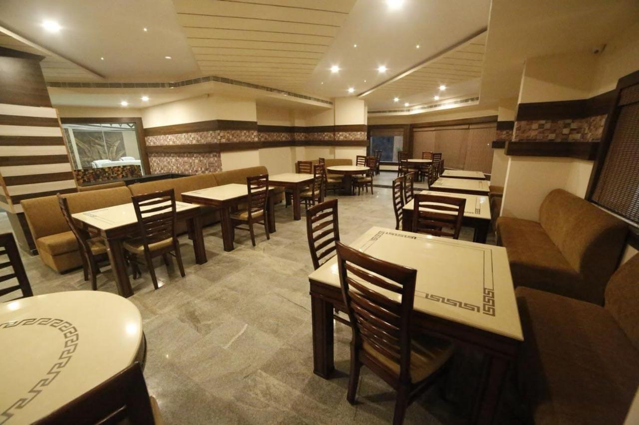Picket And Bhaskar Hotels Pvt Ltd Srikakulam Экстерьер фото